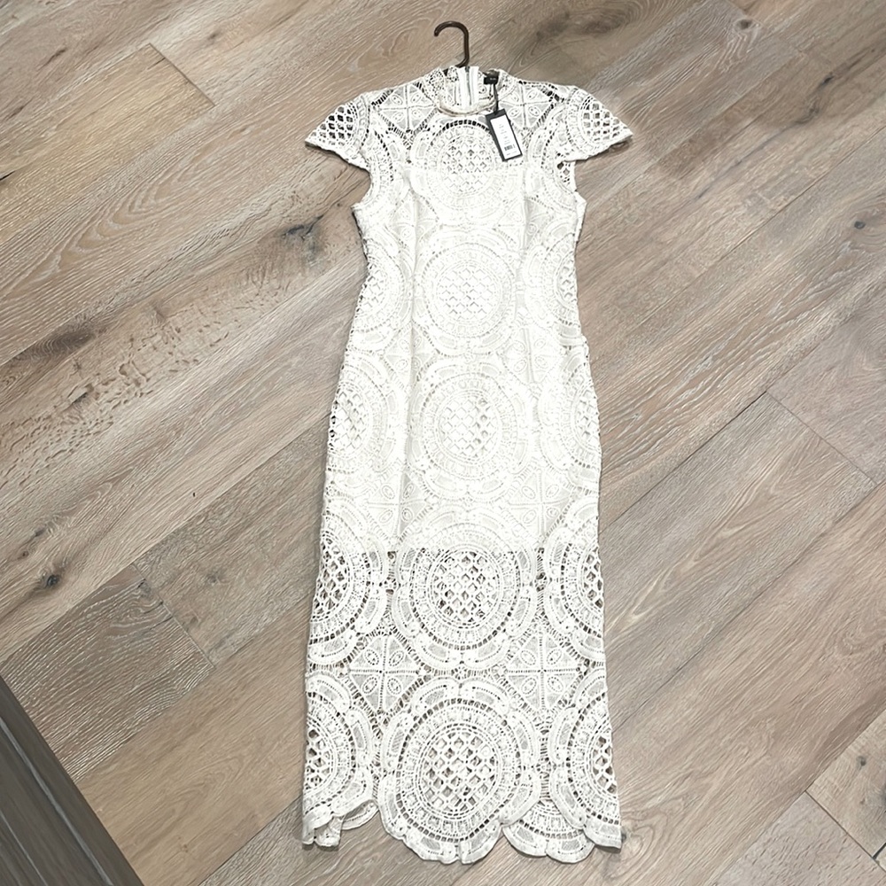 Lacey Sheer MIDI crochet Dress.  NWT!!! Romeo & Juliet Couture.  Size Small